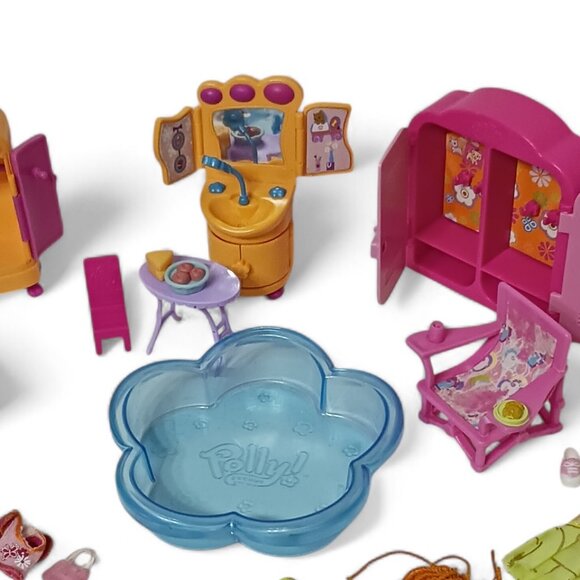 Assorted Y2K Polly Pocket and Others Dolls and Furniture Toy Lot - Picture 11 of 12